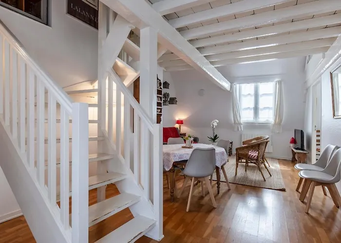 La Grande - 2 Bedrooms - 2 Bathrooms - 90m2 - Full Center Honfleur